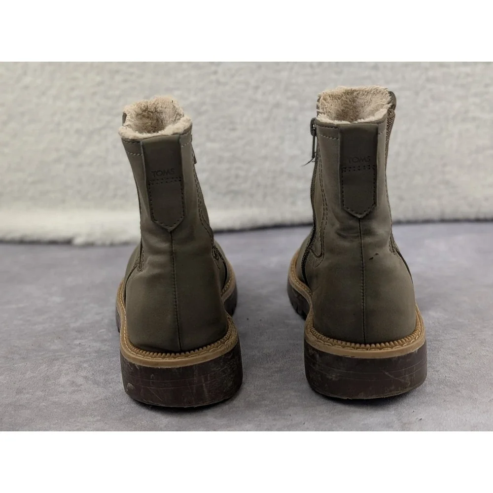 TOMS Kids Olive Green Faux Fur Lined Chelsea Boots Side Zip Size 3 EU 35